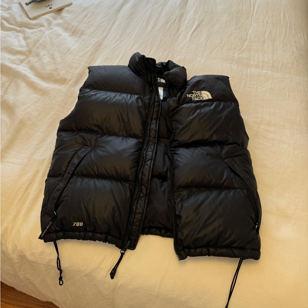 North Face Puffy Vest women’s medium - black 700 down